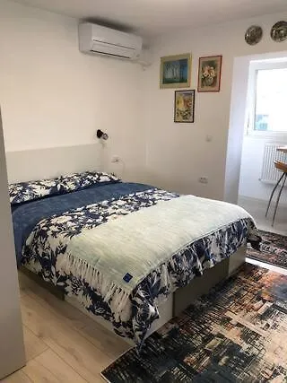Apartment Brand New Downtown Studio